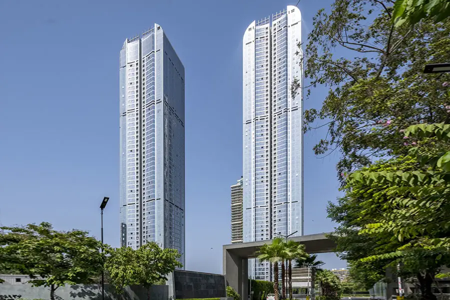Three Island City Center, Dadar East